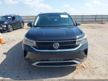 Volkswagen 2022 Volkswagen Inny TAOS SE 2022, od ubezpieczalni 1.5 Benzyna 158KM, zdjęcie 2