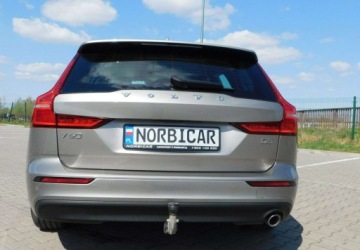 Volvo V60 II  Kombi 2.0 D3 150KM 2019 Volvo V60 z Gwarancja Kamera Model 2020r 2.0 Diesel 150KM, zdjęcie 33