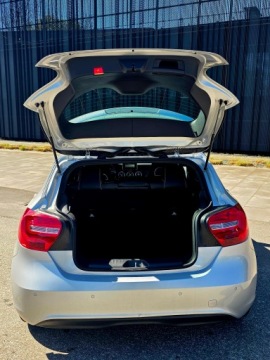Mercedes Klasa A W176 Hatchback 5d 1.6 180 BlueEFFICIENCY 122KM 2014 Mercedes A180 Aklasa bdb stan, zdjęcie 11