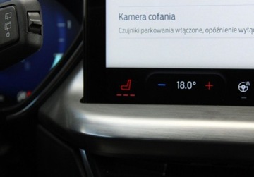 Ford Focus IV Kombi Facelifting 1.0 EcoBoost MHEV 155KM 2022 Ford Focus 1.0 EcoBoost Hybrid 155KM M6 TitaniumX SalonPL SerwisASO FVmarza, zdjęcie 19