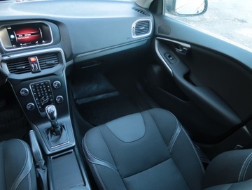 Volvo S40 II 2015 Volvo V40 2.0 D3, Automat, Skóra, Navi, Xenon, zdjęcie 7