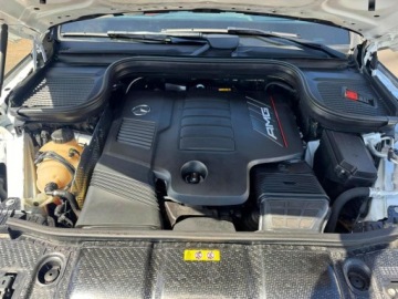 Mercedes GLE V167 2024 Mercedes-Benz GLE 2024 MERCEDES-BENZ GLE COUPE AMG 53 4MATIC 3.0 Benzyna, zdjęcie 4