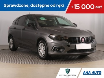 Fiat Tipo II Hatchback 1.4 T-Jet LPG 120KM 2018 Fiat Tipo 1.4 T-Jet LPG, Salon Polska