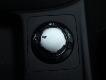 Isuzu D-Max II Single Cab Facelifting 1.9 Ddi 163KM 2017 Isuzu D-Max 1.9 D, Salon Polska, 4X4, Skóra, zdjęcie 17