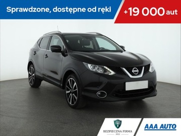 Nissan Qashqai II Crossover 1.2 DIG-T 115KM 2016 Nissan Qashqai 1.2 DIG-T, Salon Polska