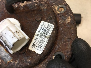 SENZOR ÚROVNI PALIVA SPORTAGE II 2.0 CRDI 31130-2E900