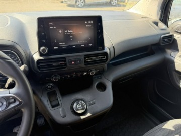 Opel Combo E Kombivan 1.5 Diesel 131KM 2020 Opel Combo Life Niepełnosprawnych inwalida, zdjęcie 12