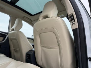 Volvo XC60 I SUV Facelifting 2.4 D4 190KM 2016 Volvo XC 60 AWD Czujniki parkowania pt nawigacja aktywny tempomat, zdjęcie 15