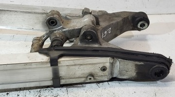 Wahacz kiwak oś koła tył 52100-ML7-690 Honda VFR 750 RC24 1986-1989r