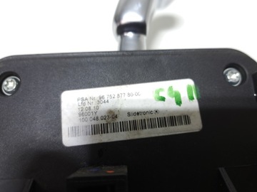 CITROEN C4 II B7 DS4 VOLIČ ZVEDÁK PÁKY ŘAZENÍ AUTOMAT 9675287780
