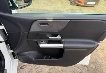 Mercedes Klasa B W247 2019 Mercedes-Benz Klasa B Mercedes-Benz W247 1.5 Diesel 115KM, zdjęcie 21