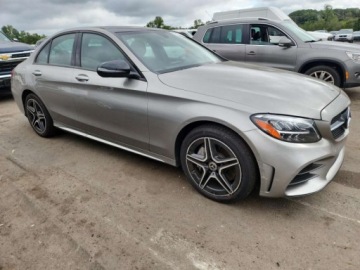 Mercedes Klasa C W205 2019 Mercedes-Benz Klasa C 2019 MERCEDES-BENZ C 300 4MATIC 2.0 Benzyna 248KM, zdjęcie 4