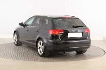 Audi A3 8P Hatchback 3d 2.0 TDI PD 170KM 2007 Audi A3 2.0 TDI, 167 KM, Klima, Klimatronic, zdjęcie 3
