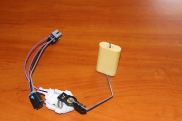 Sensor Schalter Niveauregelung des Kraftstoffsbehälters Opel SINTRA 1996-1999r