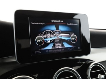 Mercedes GLC C253 2017 Mercedes GLC 350 350e Automat 4Matic AMG Line, zdjęcie 26