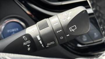 Toyota C-HR I Crossover Facelifting 1.8 Hybrid 122KM 2021 Toyota C-HR 1.8 Hybrid Executive 1.8 Hybrid Execut, zdjęcie 20