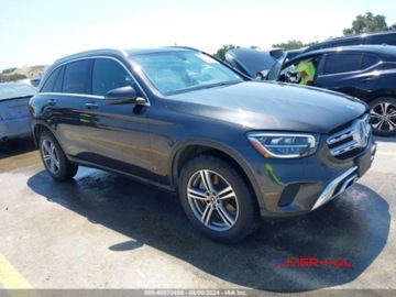 Mercedes GLC C253 2020 Mercedes-Benz GLC 2020 r.,2,0L GLC 300 2.0 Benzyna 255KM, zdjęcie 2