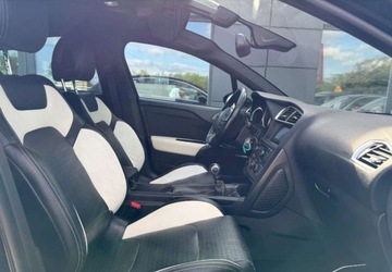 DS 4 I Hatchback (Citroen) 1.6 HDi 112KM 2013 Citroen DS4 Citroen DS4 1.6 HDi Chic 1.6 Diesel 112KM, zdjęcie 26