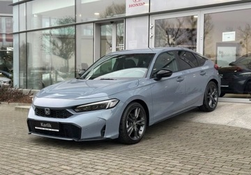 Honda Civic XII 2025 Honda Civic e-HEV Sport 2025 - Nowy model - Facelift 2.0 Hybryda 143KM