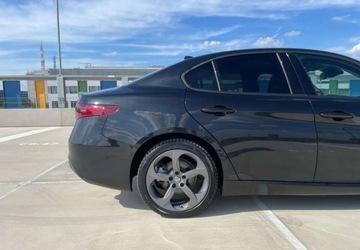 Alfa Romeo Giulia II Sedan Facelifting 2.0 Turbo 200KM 2022 Alfa Romeo Giulia 2.0TURBO *DesignSPORT*Pamięć *SalonPL*SerwisASO *FV23%, zdjęcie 10