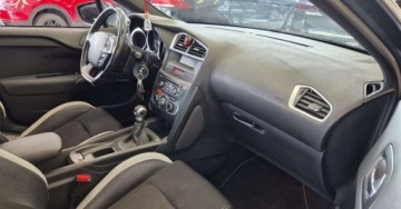 DS 4 I Hatchback (Citroen) 1.6 VTi 120KM 2012 Citroen DS4 1.6 VTI 120KM Skorzana tapicerka Masaze 1.6 Benzyna 120KM, zdjęcie 12