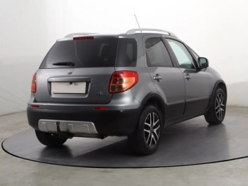 Fiat Sedici 2.0Multijet DPF 135KM 2012 Fiat Sedici 2.0 MultiJet, 4X4, Klima, zdjęcie 4
