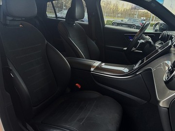 Mercedes GLC C254/X254 SUV 2.0 220d MHEV 197KM 2023 Mercedes-Benz GLC 300 FV-23%, AMG, Kamery 360, Mar, zdjęcie 5