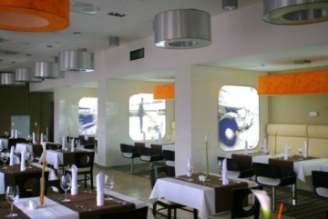 РЕГУЛИРУЕМАЯ ПОДСТАВКА ИЗ НЕРЖАВЕЮЩЕЙ СТАЛИ INOX