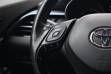 Toyota C-HR I Crossover Facelifting 2.0 Hybrid Dynamic Force 184KM 2020 Toyota C-HR 2.0 Hybrid, Salon Polska, zdjęcie 16