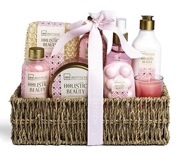 ZESTAW KOSMETYKÓW DO PIELĘGNACJI CIAŁA I KĄPIELI