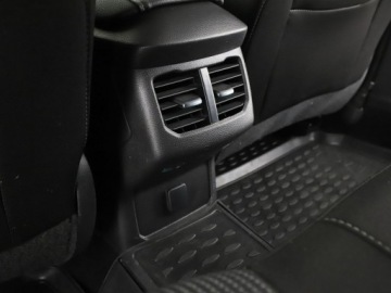 Ford Mondeo V Kombi Facelifting 2.0 Hybrid 187KM 2020 Ford Mondeo HEV automat full LED navi klima auto, zdjęcie 39