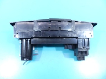 KONZOLA PANEL VENTILACE HYUNDAI TRAJET KLIMA A/C