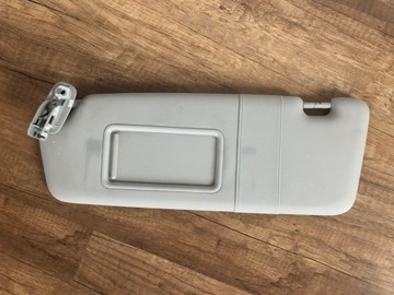 СОЛНЦЕЗАЩИТНЫЙ КОЗЕРОК AUDI A3 8P