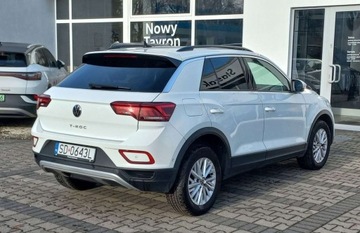 Volkswagen T-Roc I SUV Facelifting 1.5 TSI ACT 150KM 2022 Volkswagen T-Roc 1,5 TSI 150kM LifePlus Salon Polska F.Vat 23 1.5 Benzyna, zdjęcie 4