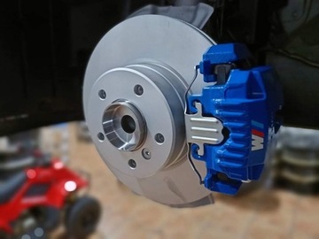 ЛАК ПОЛИУРЕТАНОВЫЙ ЛЮБОЙ ЦВЕТ 0,5 КГ ЗАЖИМЫ