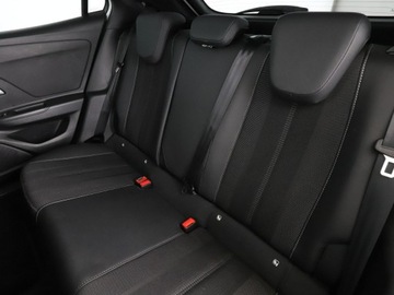 Opel Mokka II SUV 1.5 Diesel 110KM 2021 Opel Mokka full LED navi kamera i czujniki, zdjęcie 16