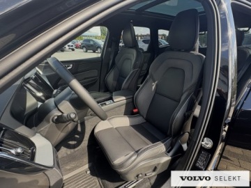 Volvo XC60 II Crossover Plug-In Facelifting 2.0 T8 455KM 2023 Volvo XC 60 T8 Plug-In 310 + 145 KM AWD Ultimate D, zdjęcie 26