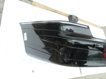 LIŠTA CHRÓM NÁRAZNÍKU ZADNÍ TŘÍDA C W203 SEDAN