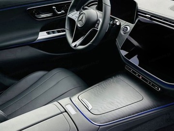 Mercedes Klasa E W214 Sedan 2.0 220d 197KM 2025 E Klasa 220 d 4-Matic Avantgarde 2.0 (197KM) 2025, zdjęcie 7