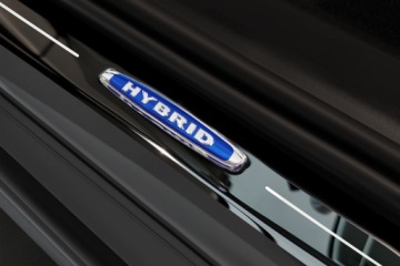 VOLVO XC60 II / R-DESIGN БОКОВЫЕ ПАНЕЛИ ДВЕРЕЙ