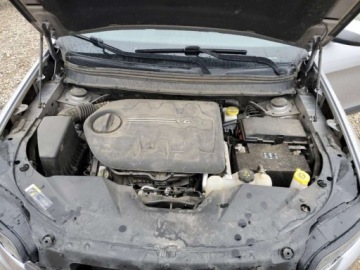 Jeep Cherokee V 2020 Jeep Cherokee 2020 r., 3,2L LIMITED 3.2 Benzyna 271KM, zdjęcie 11