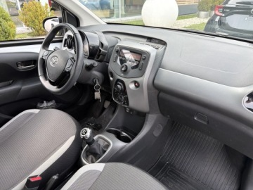 Toyota Aygo II Hatchback 3d Facelifting 1.0 VVT-i 72KM 2021 Toyota Aygo 1.0 VVT-i X-play II (2014-) Toyota Ayg, zdjęcie 17