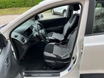Hyundai i10 II Hatchback Facelifting 1.0 Kappa LPGI 67KM 2019 Hyundai i10 1.0 benzyna 67 KM salon Polska I wlasciciel mozliwa zamiana, zdjęcie 16