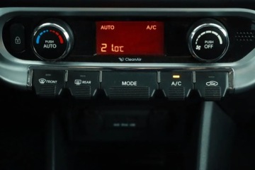 Kia Rio III Hatchback 3d 1.4 DOHC CVVT 109KM 2014 Kia Rio 1.4 CVVT, Klima, Klimatronic, Tempomat, zdjęcie 9