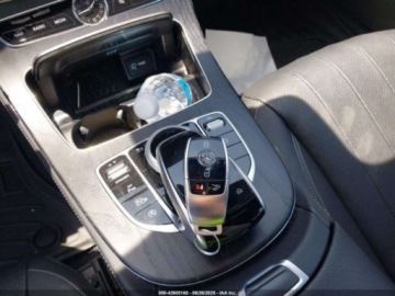 Mercedes Klasa E W213 2019 Mercedes-Benz Klasa E 2019 MERCEDES-BENZ E 300 2.0 Benzyna 241KM, zdjęcie 12