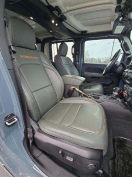 Jeep Gladiator 2024 Jeep Gladiator Mojave Crew Cab Medium Bed 2024 3.6 Benzyna 285KM, zdjęcie 12