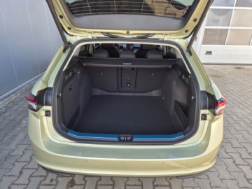 Skoda Superb III Kombi Facelifting 1.5 TSI 150KM 2026 Skoda Superb DRIVE 1.5 TSI DSG Auto z placu, zdjęcie 18