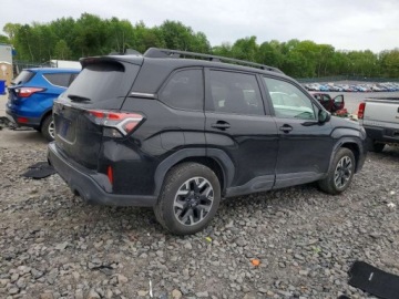 Subaru Forester VI 2025 Subaru Forester Premium 2025 2.5 Benzyna 180KM, zdjęcie 3