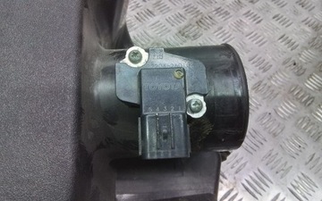 AVENSIS T27 2.0 POUZDRO FILTRU VZDUCHU VÁHA VZDUCHU