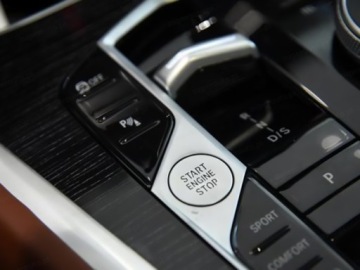 BMW X6 G06 SUV Facelifting 3.0 40i 381KM 2026 BMW X6 xDrive40i Sport Suv 3.0 (381KM) 2026, zdjęcie 12